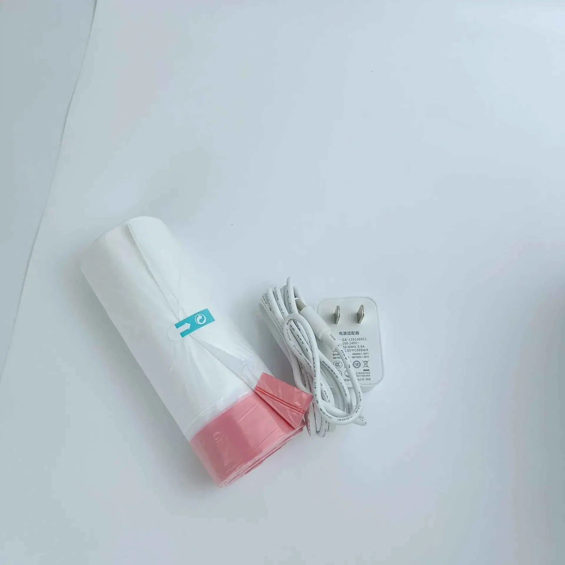 Smart Cat Litter Box with Automatic Self-Cleaning Cat Litter Box System for Hassle-Free Pet Care - Happy Tails - paws & love