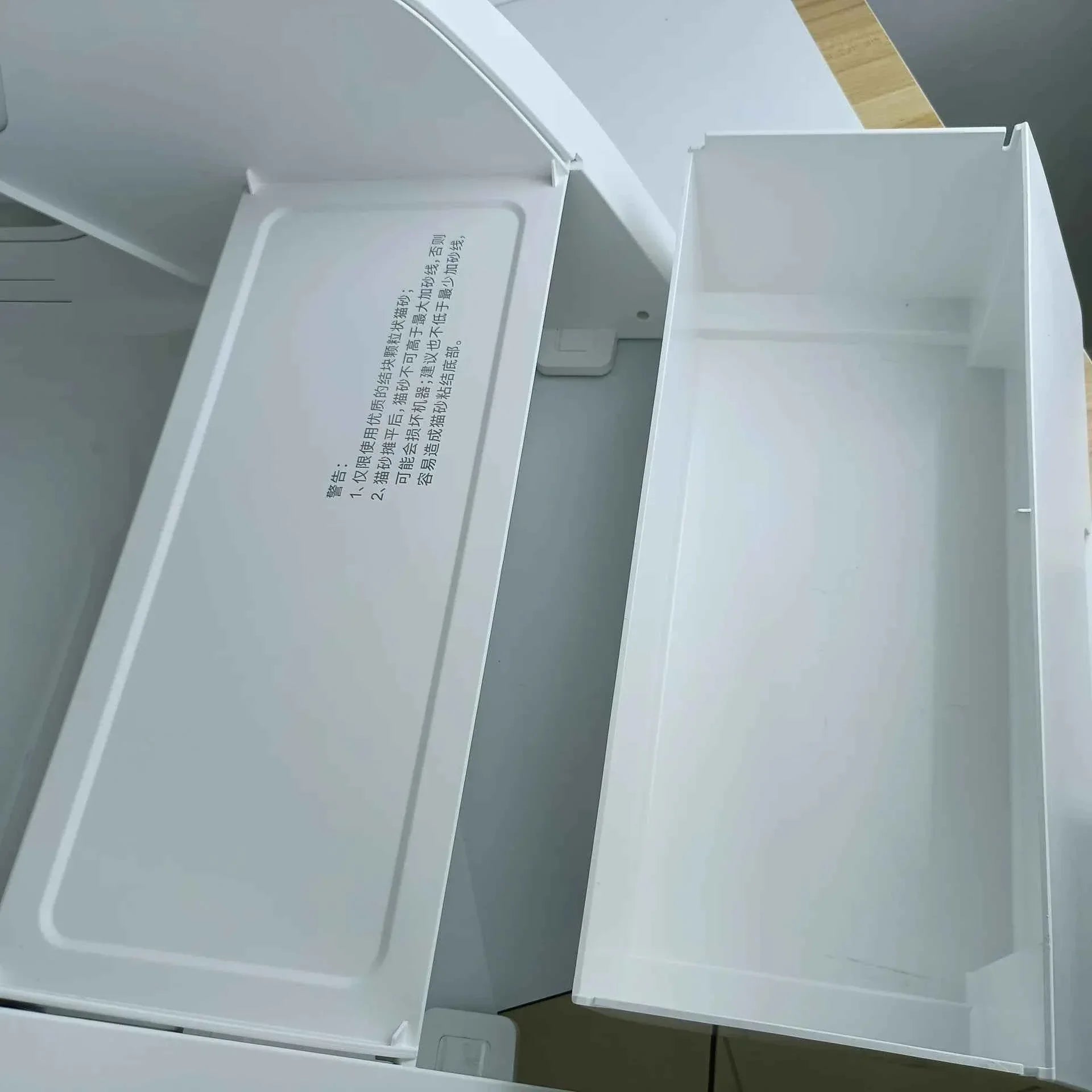 Smart Cat Litter Box with Automatic Self-Cleaning Cat Litter Box System for Hassle-Free Pet Care - Happy Tails - paws & love