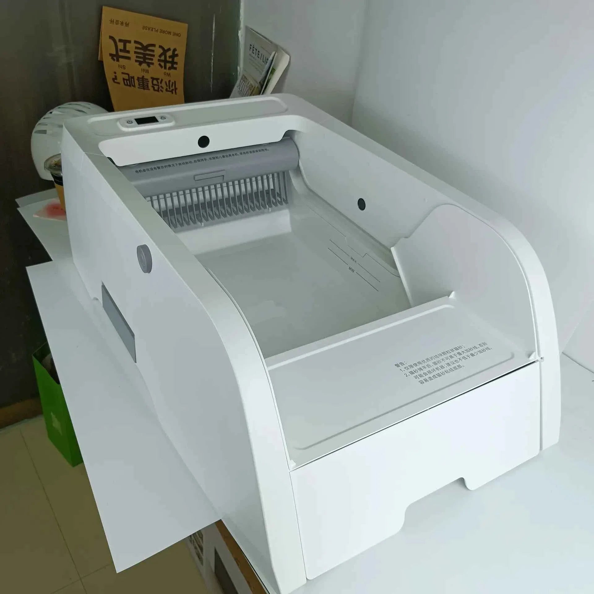 Smart Cat Litter Box with Automatic Self-Cleaning Cat Litter Box System for Hassle-Free Pet Care - Happy Tails - paws & love