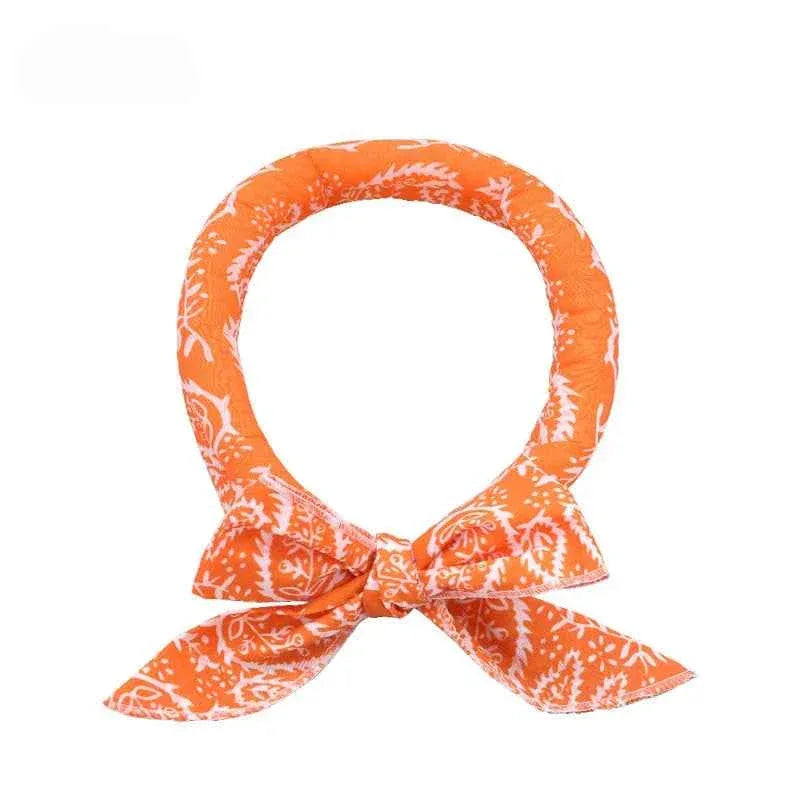 ChillPaws Pet Cooling Scarf - Instant Refreshment for Hot Days - Happy Tails - paws & love