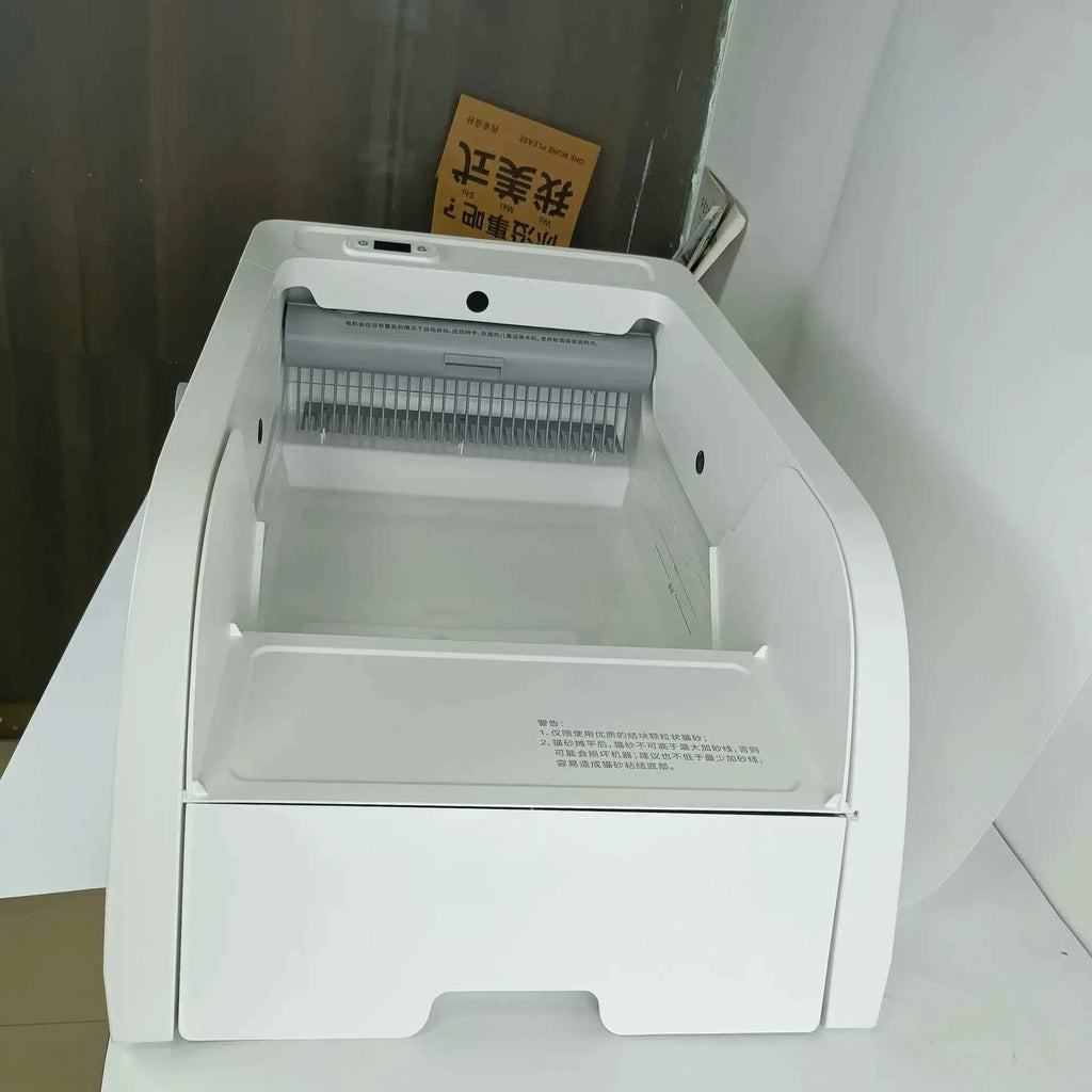 Smart Cat Litter Box with Automatic Self-Cleaning Cat Litter Box System for Hassle-Free Pet Care - Happy Tails - paws & love