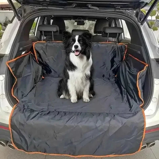 Pet-Friendly Trunk Mat for Easy Cleaning and Comfort - Happy Tails - paws & love