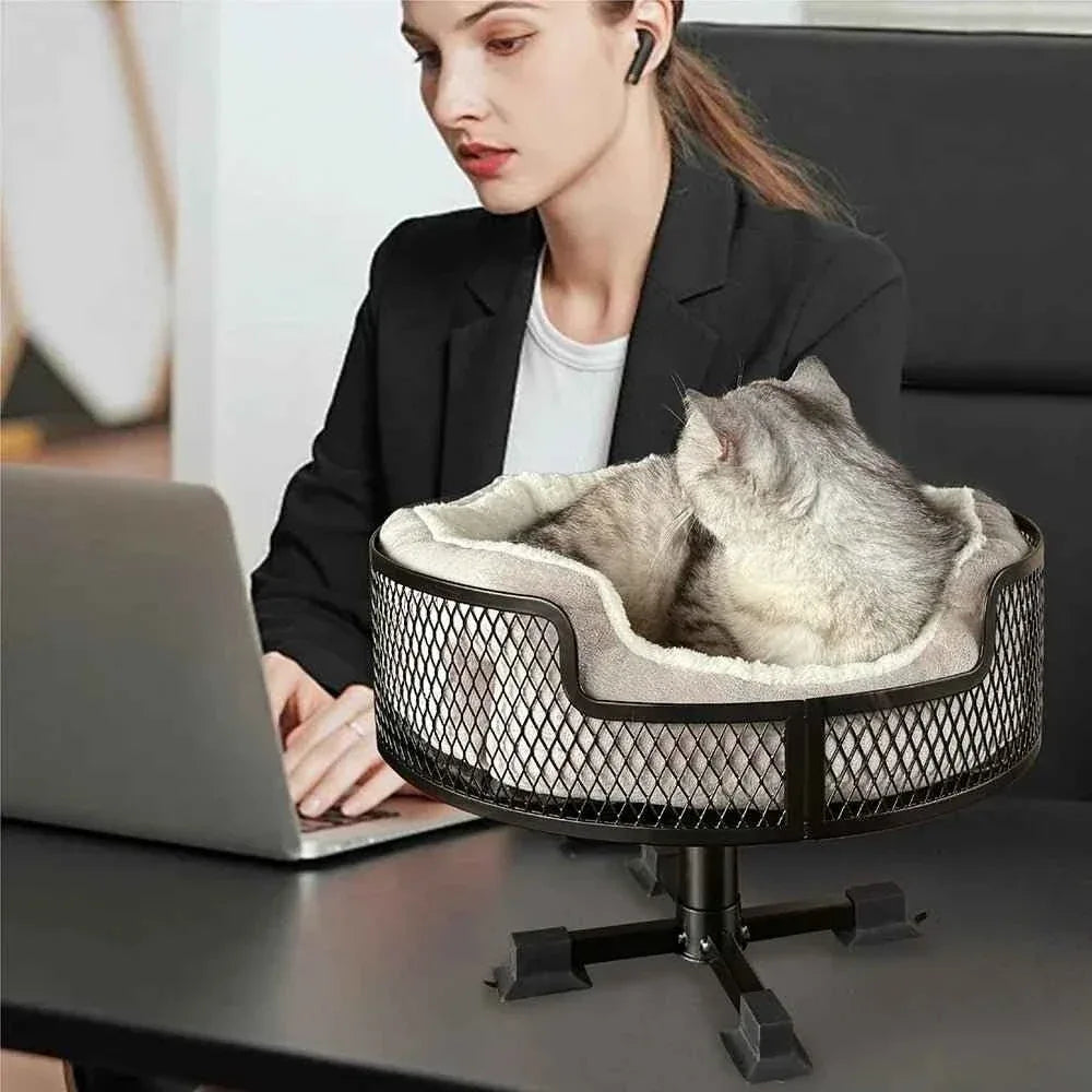 Sturdy Cat's Nest with Suction - Happy Tails