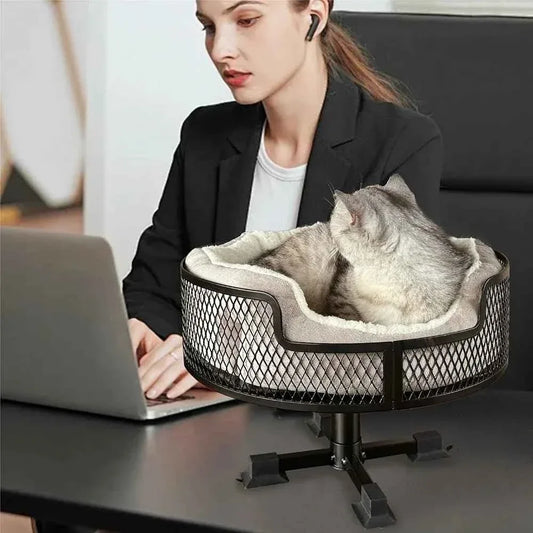 Sturdy Cat's Nest with Suction - Happy Tails